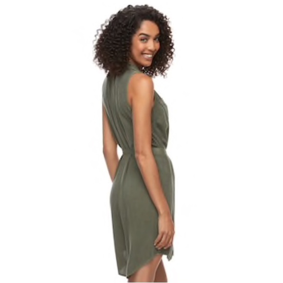 Green Sleeveless Shirt Dress - Picture 5 of 5